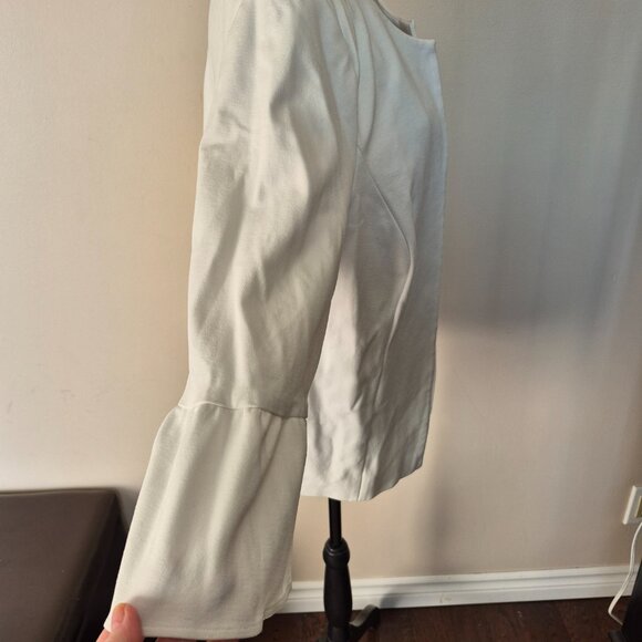 Bell Sleeve Jacket - Picture 3 of 10